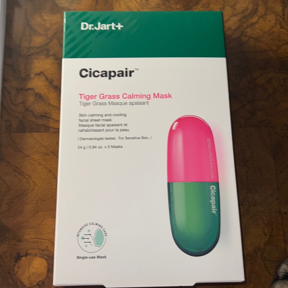 NIB Dr. Jart+ Cicapair Tiger Grass Calming Mask (5 MASKS)
